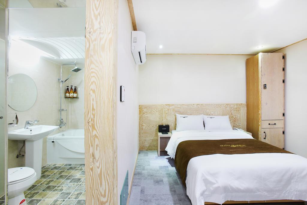 Hotel Butler Suwon Oda fotoğraf